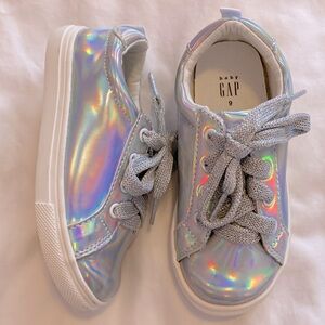 NWOT GAP Iridescent Sneakers
